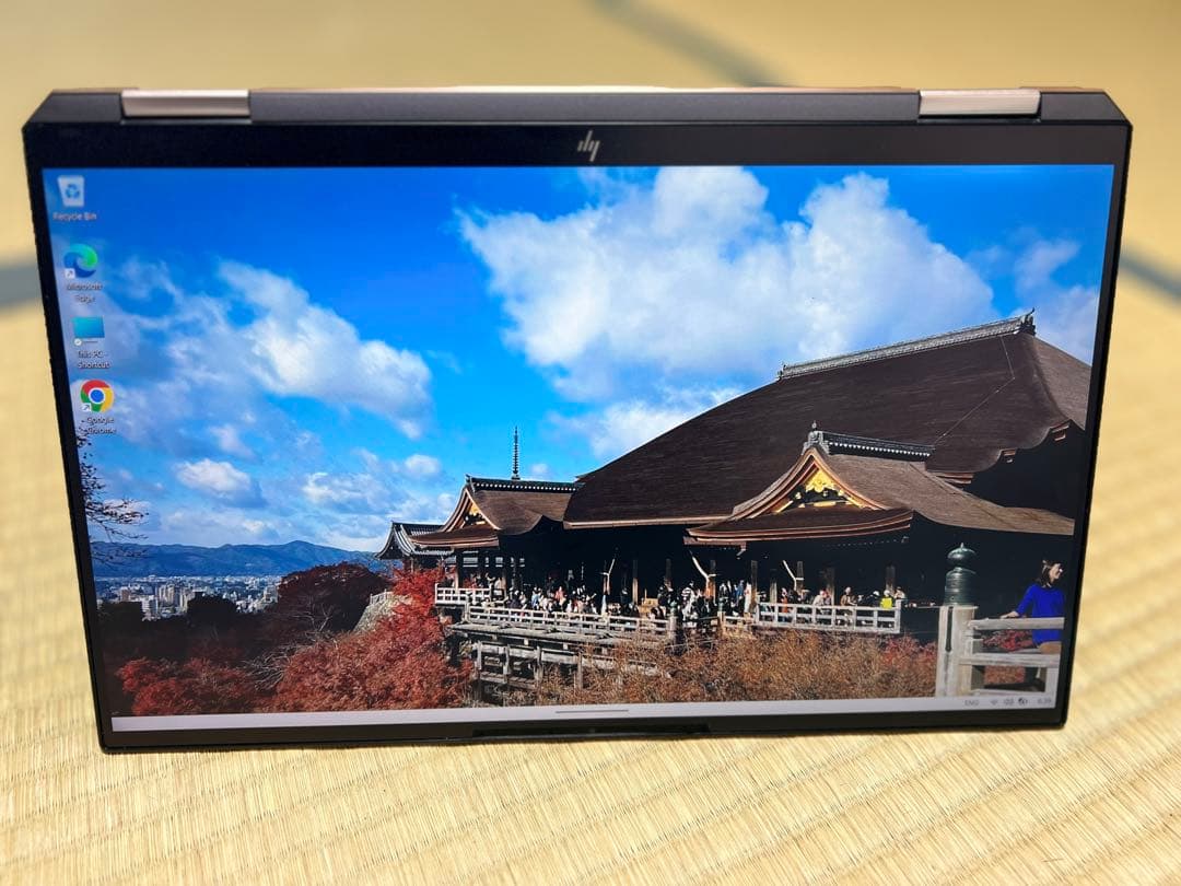 その他ノートPC本体 HP Spectre x360 Convertible