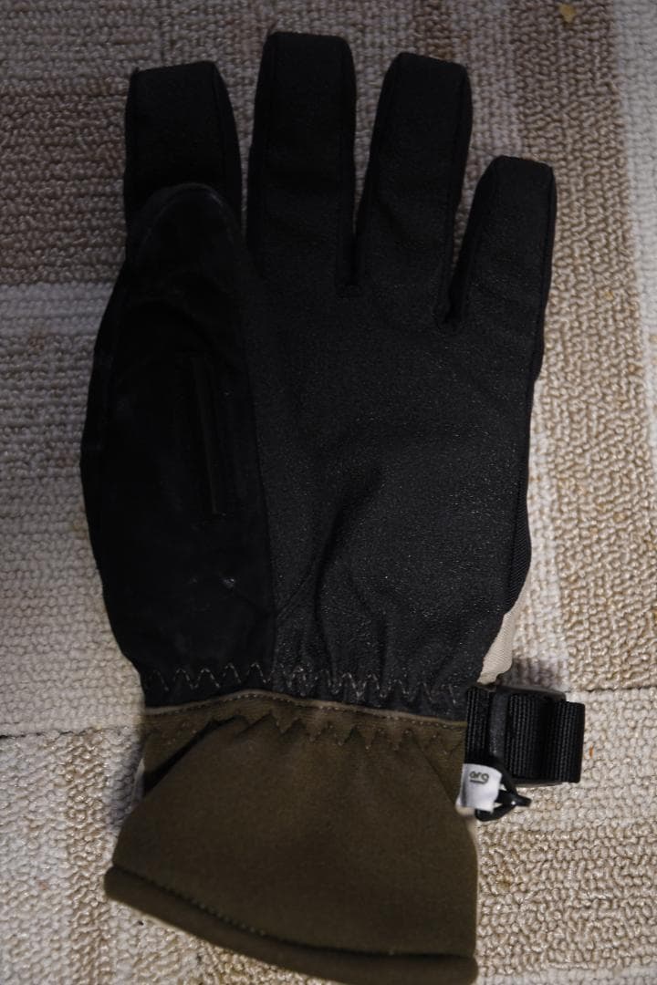 レディース　スノボーウエア上下、保護パット、手袋　（4点）