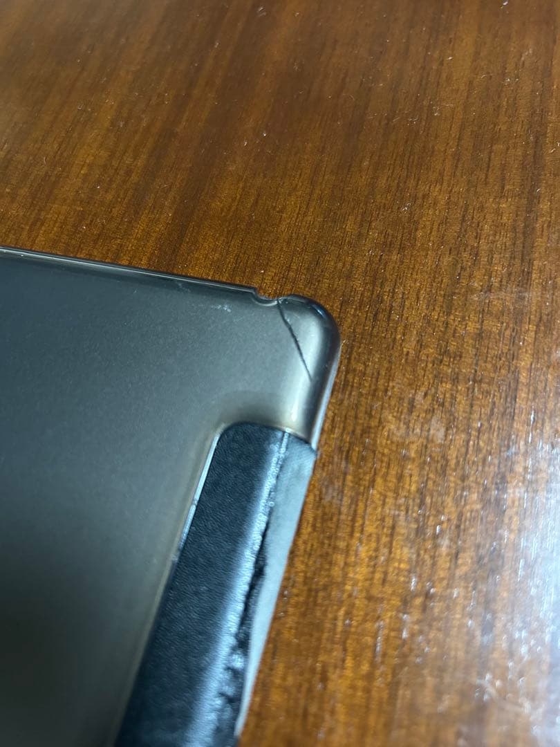 【美品】iPad 第5世代　シルバー 本体32GB Wi-Fiモデル