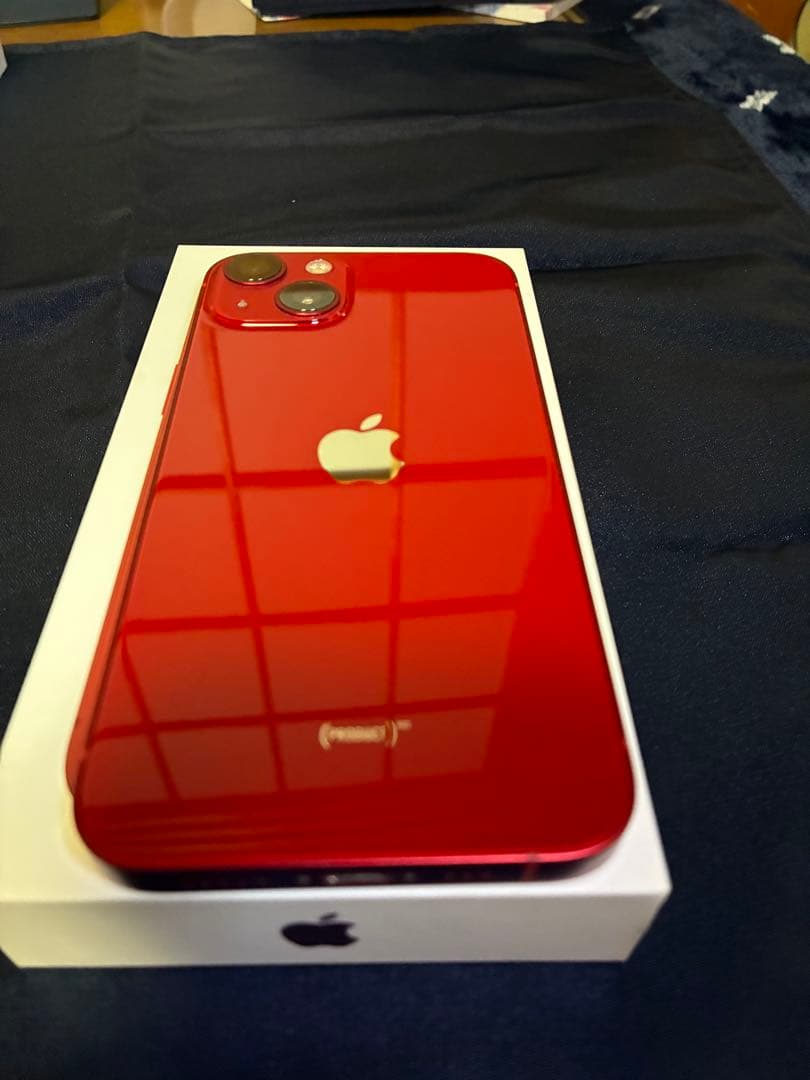 Apple iPhone 13 レッド 256GB