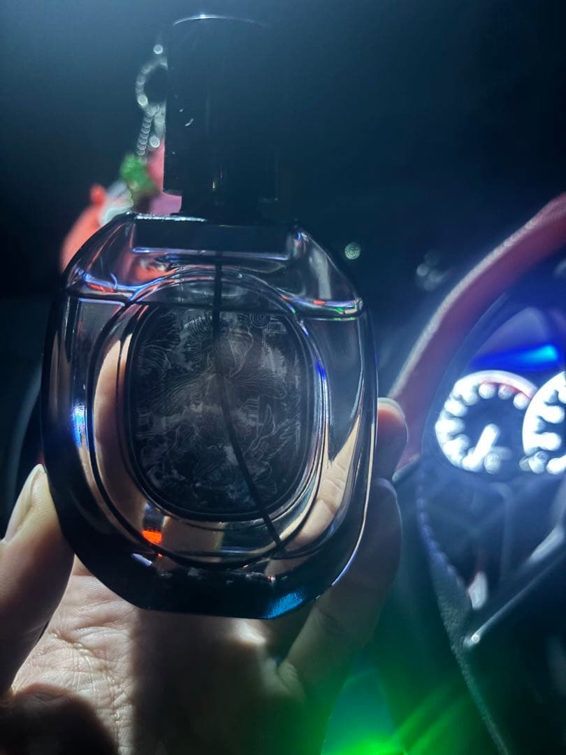 diptyque FLEUR DE PEAU ユニセックス香水