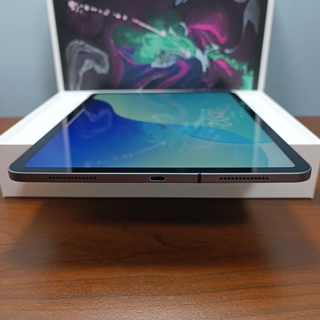 (美品)iPad Pro 11 WiFi Simフリー 64GB キーボード付き