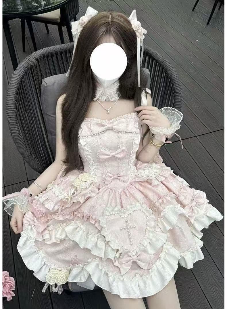 未使用　薄　ピンク ロリータドレス フリル付き