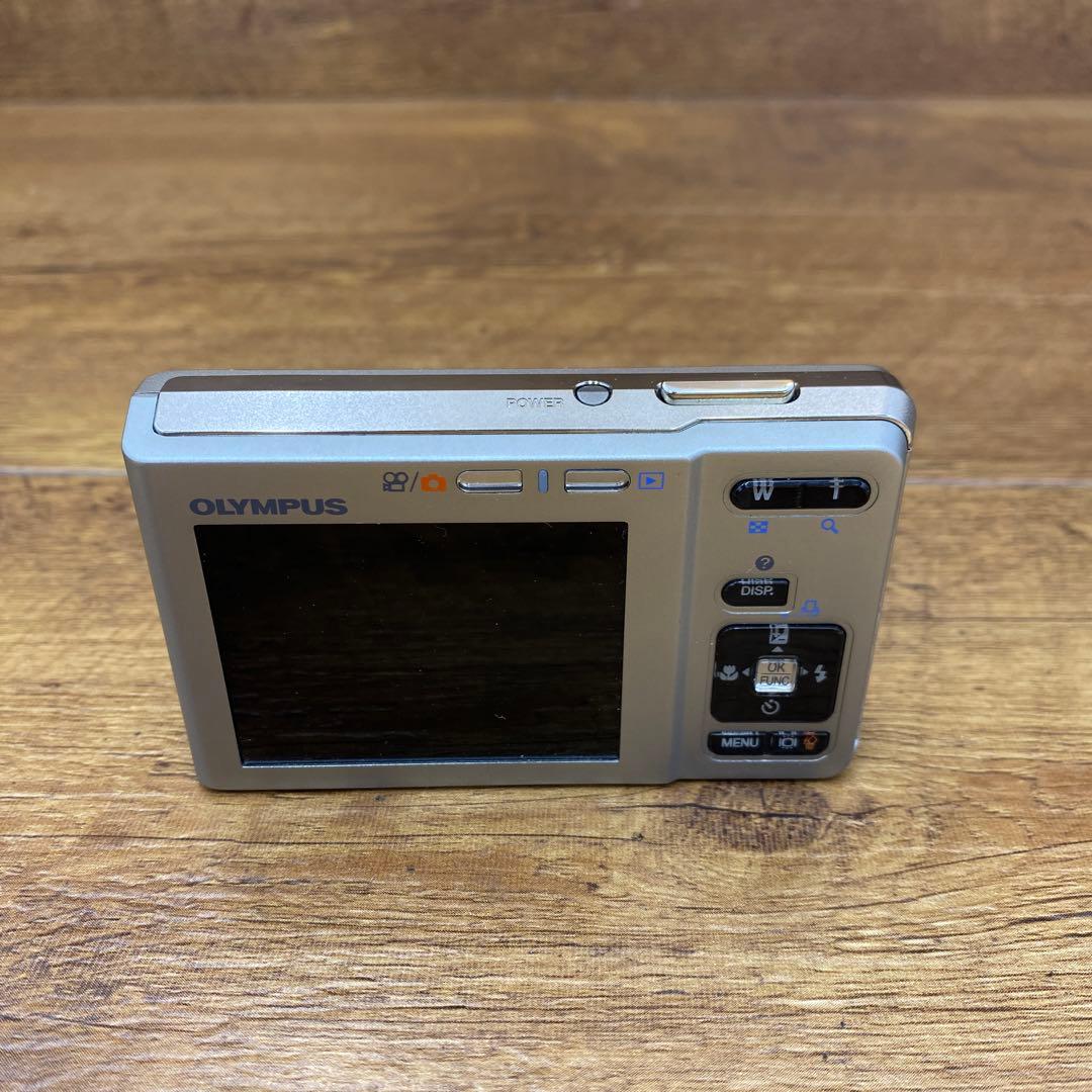 OLYMPUS オリンパス　コンパクトデジタルカメラ　FE-360 y-42