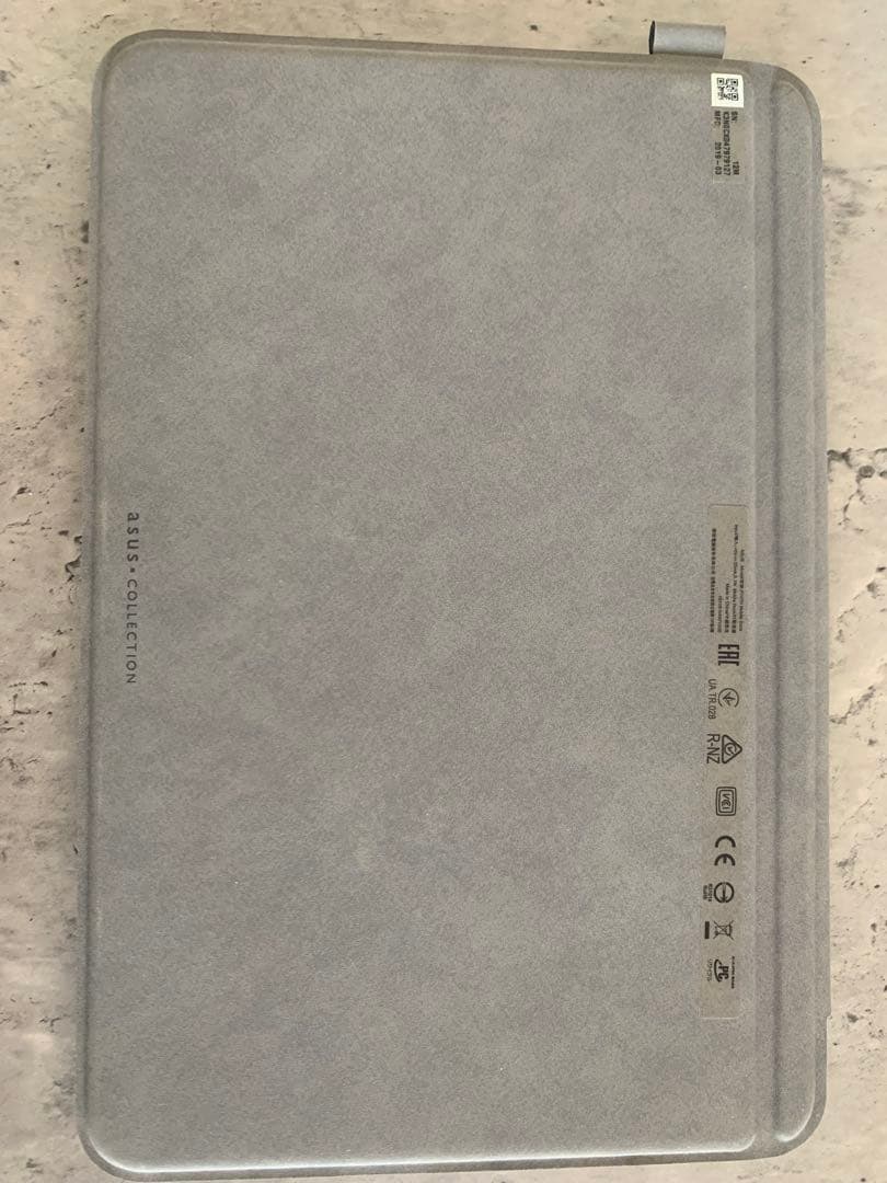 ASUS Windowsタブレット 本体