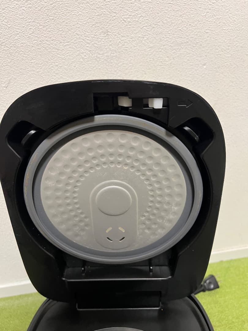 TOSHIBA 2022年製 炊飯器 3合 RC-5XT