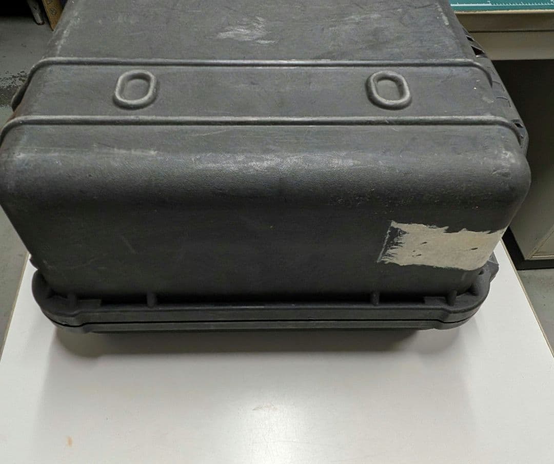 米軍放出品 PELICAN ペリカン1500ハードケース 中古