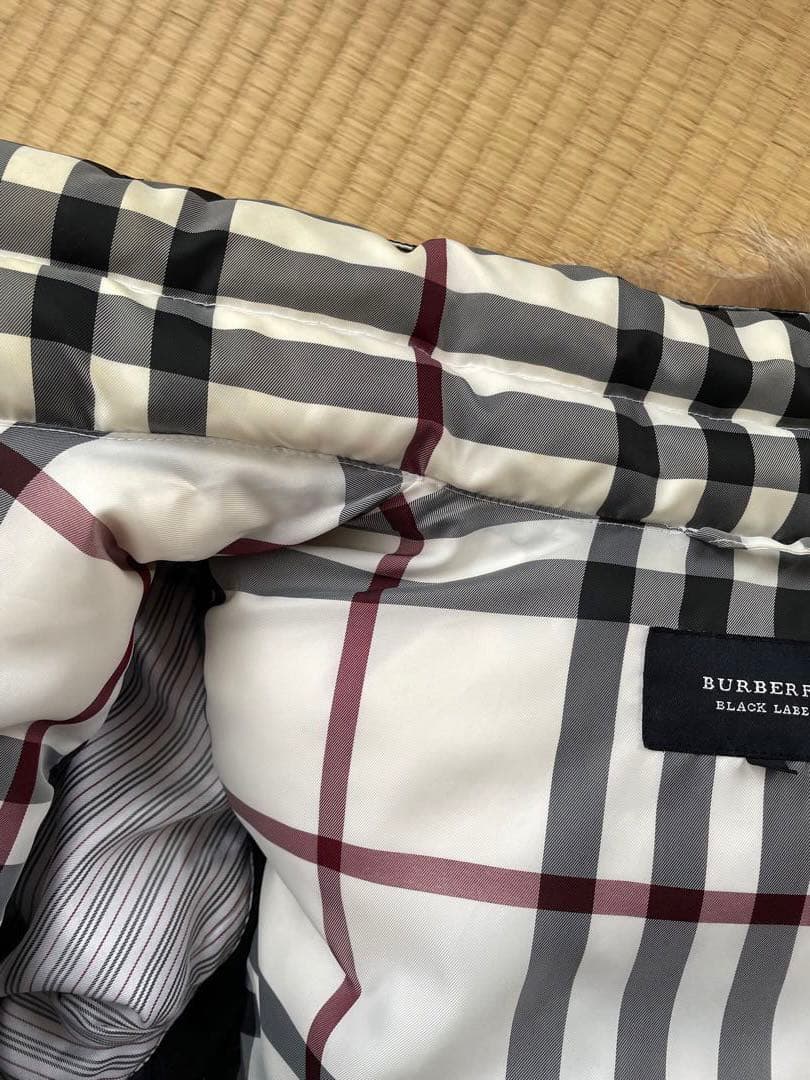 し*こ様 BURBERRY BLACK LEBEL ダウンジャケット　Ｍサイズ