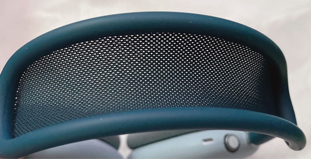 AirPods MAX 本体 スカイブルー　イヤーシリコンカバー付き　美品