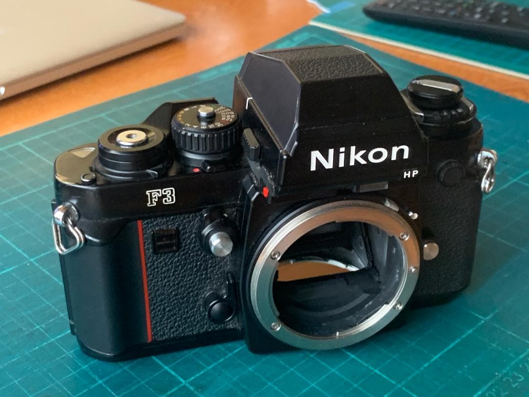 フィルムカメラ Nikon F3 HP + 2 Lens