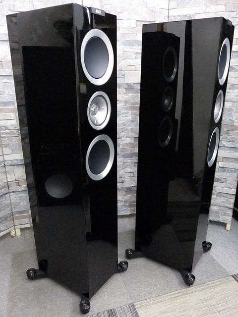KEF R700 トールボーイスピーカー・ペア m0s2686
