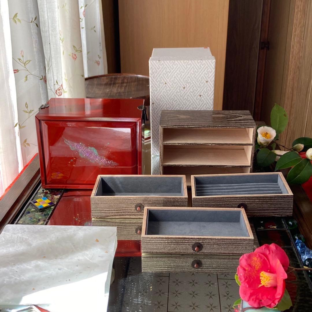 2243様感謝‼️ラス一点JAPAN輪島塗愛蔵品螺鈿蒔絵「銀河-紅」宝石箱