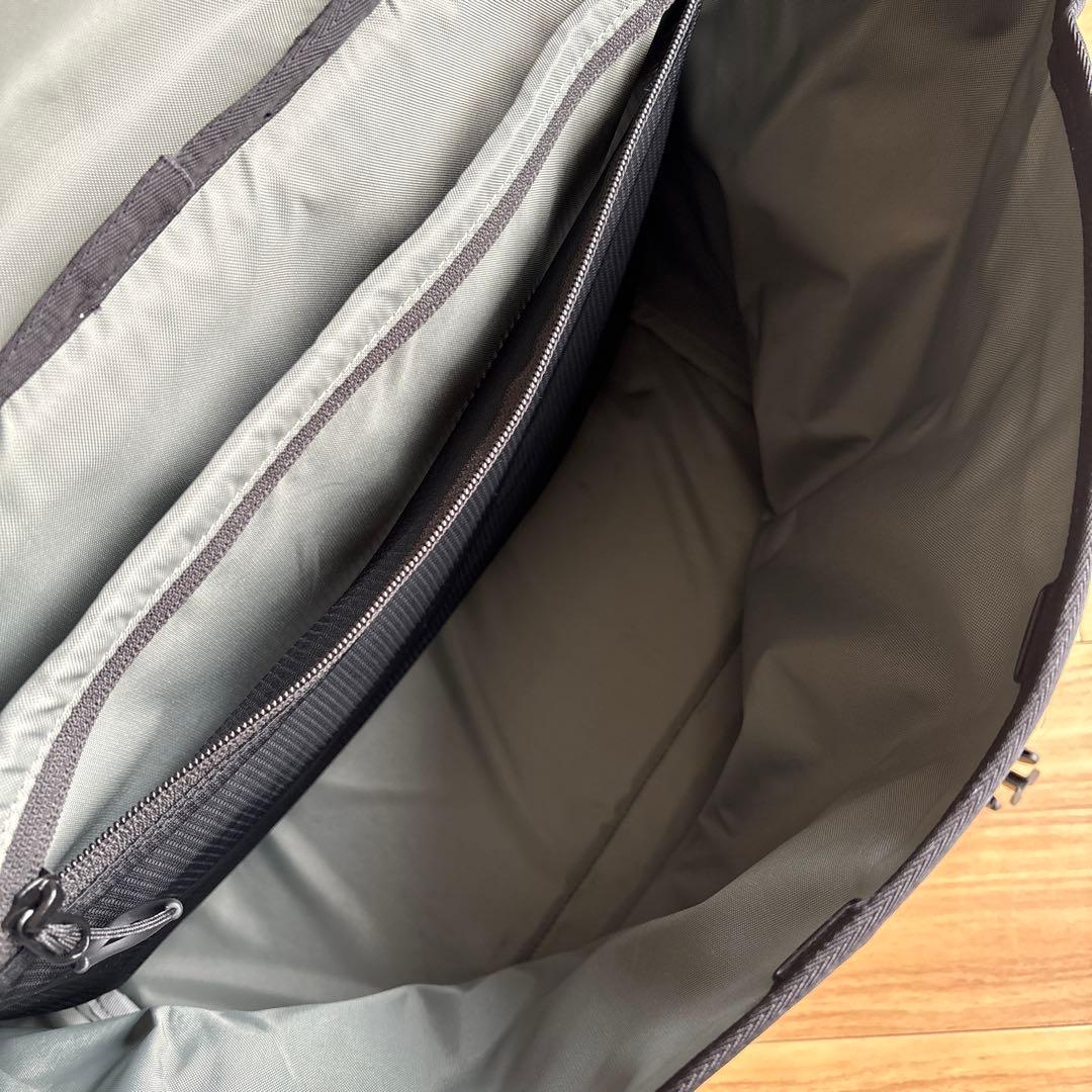 BROMPTON ブロンプトン　Messenger Bag　23L　Black