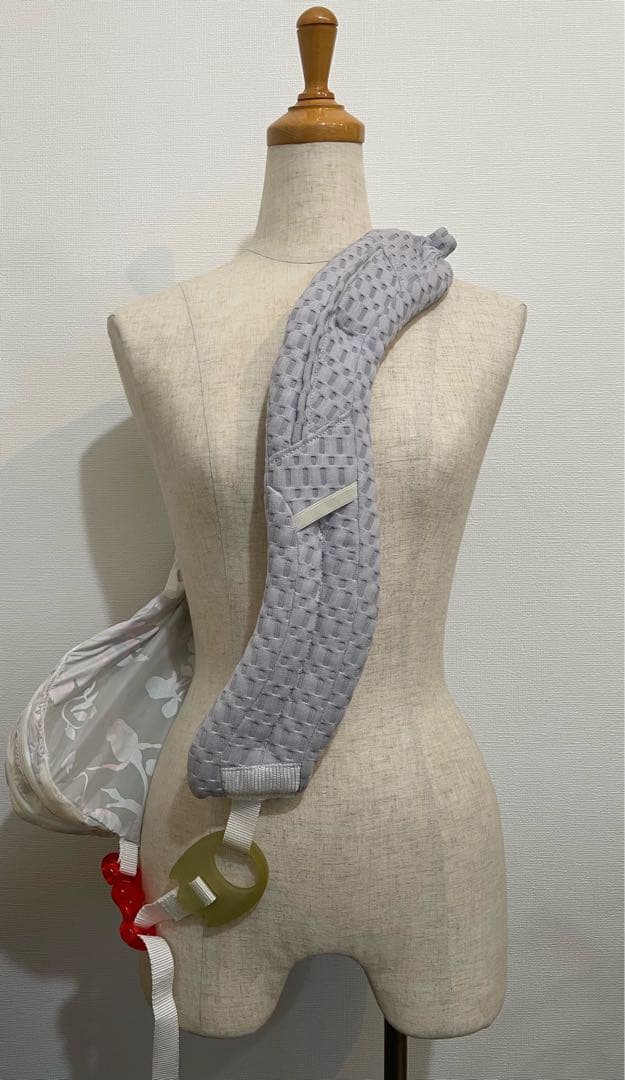 MIKIO SAKABE ナイロンボディバッグ　花柄