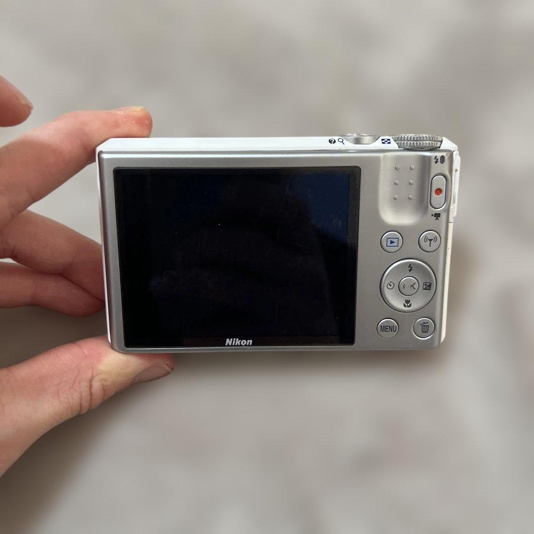 Nikon COOLPIX S7000 ホワイト ジャンク