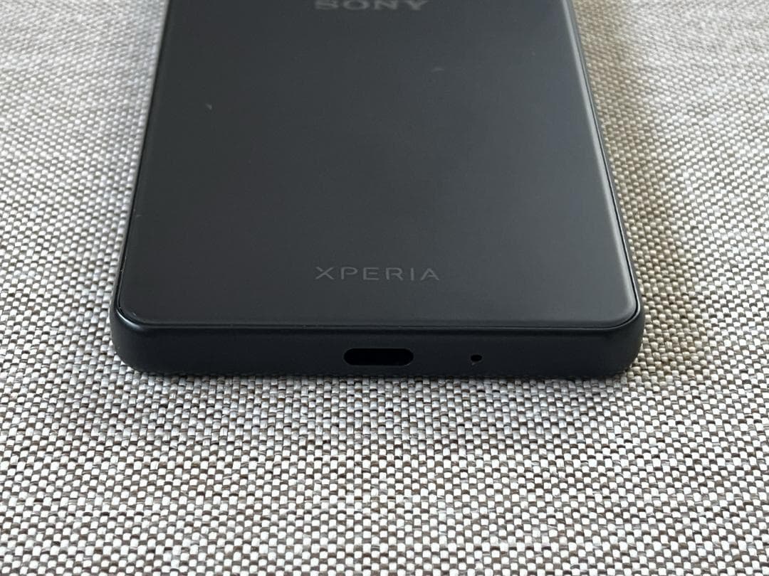 SONY Xperia 10 IV(128GB)SIMフリー【美品】純正カバー付