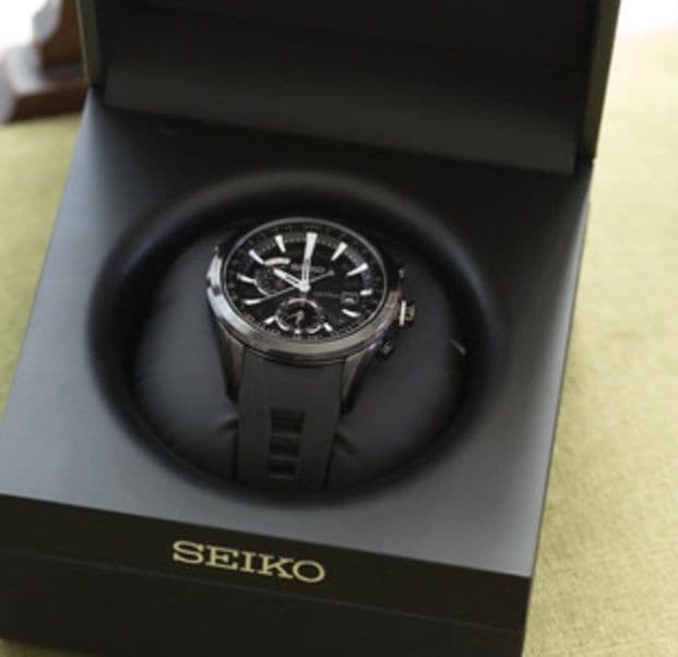 美品 SEIKO アストロン SBX011