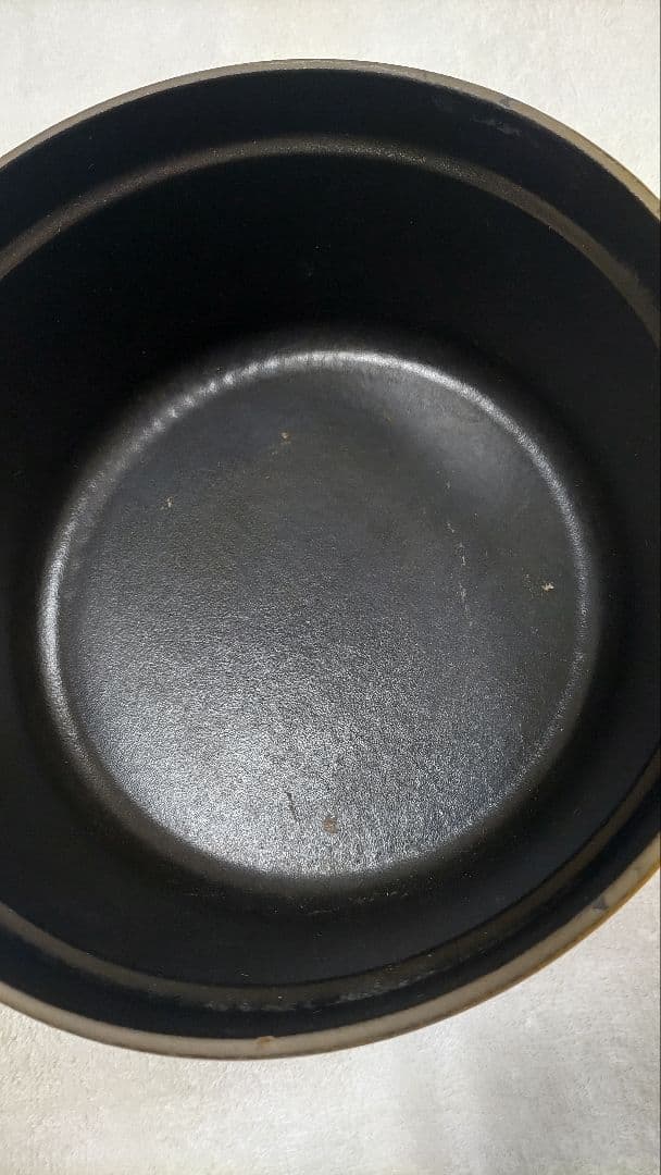 STAUB 20cm ココットラウンドマスタード