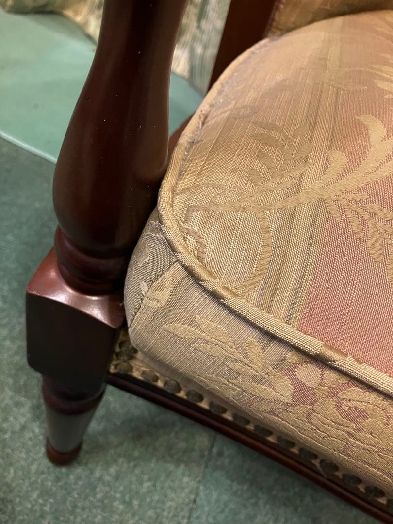 アンティーク　肘掛け　椅子1人掛け　英国風　家具の老舗マルニ　木工製