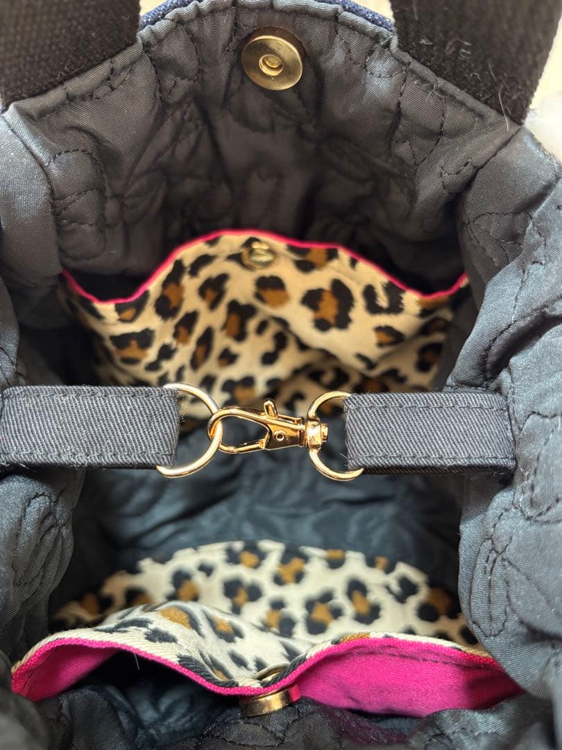 さ*ー様 コヤンイサムチョン　ハンドメイド　ハートボアバッグ　赤　ヒョウ柄うさち