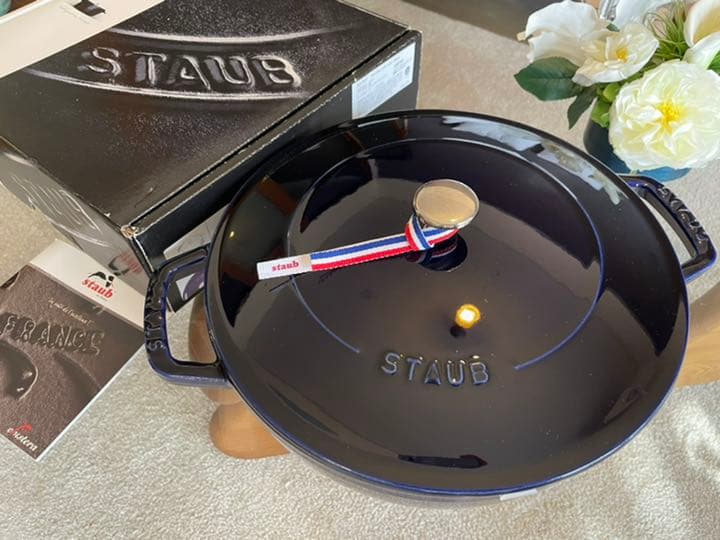 超美品　STAUB ストウブ ブレイザー ソテーパン 28cm グランブルー