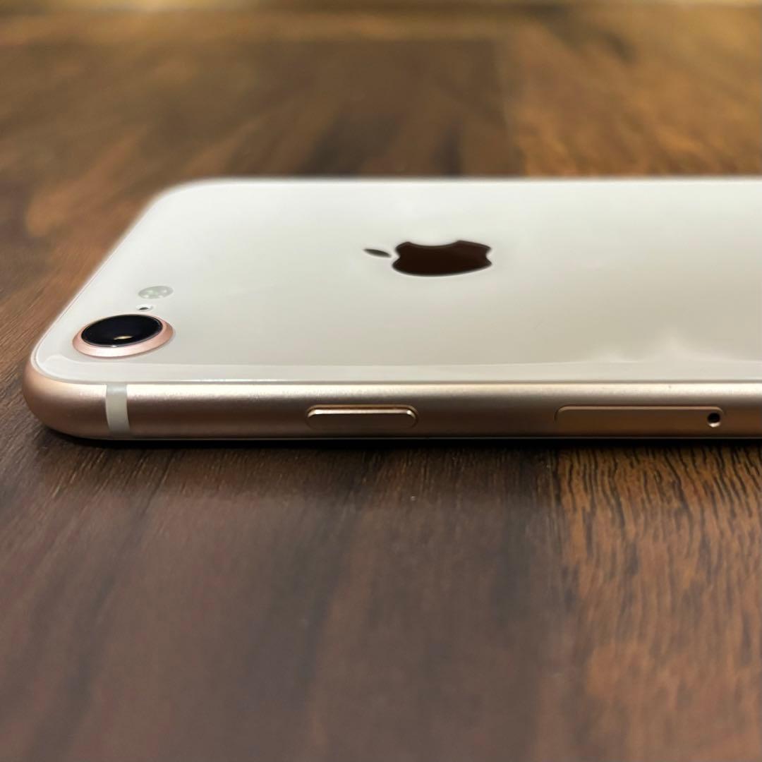 【美品】iFace付き★iPhone8 ゴールド 本体
