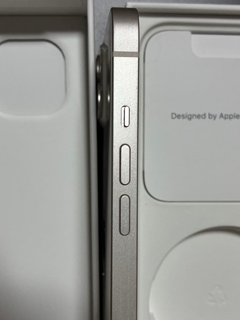 Apple iPhone 13 ホワイト 本体 SIMフリー