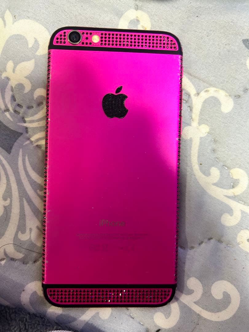 iPhone 6ピンク ストーン装飾付き