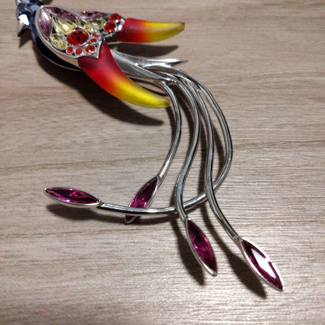 925 スワロフスキー ブローチ