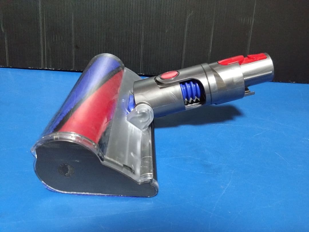 お勧め品！新品バッテリー！dyson V7 SV-11 コードレス クリーナー