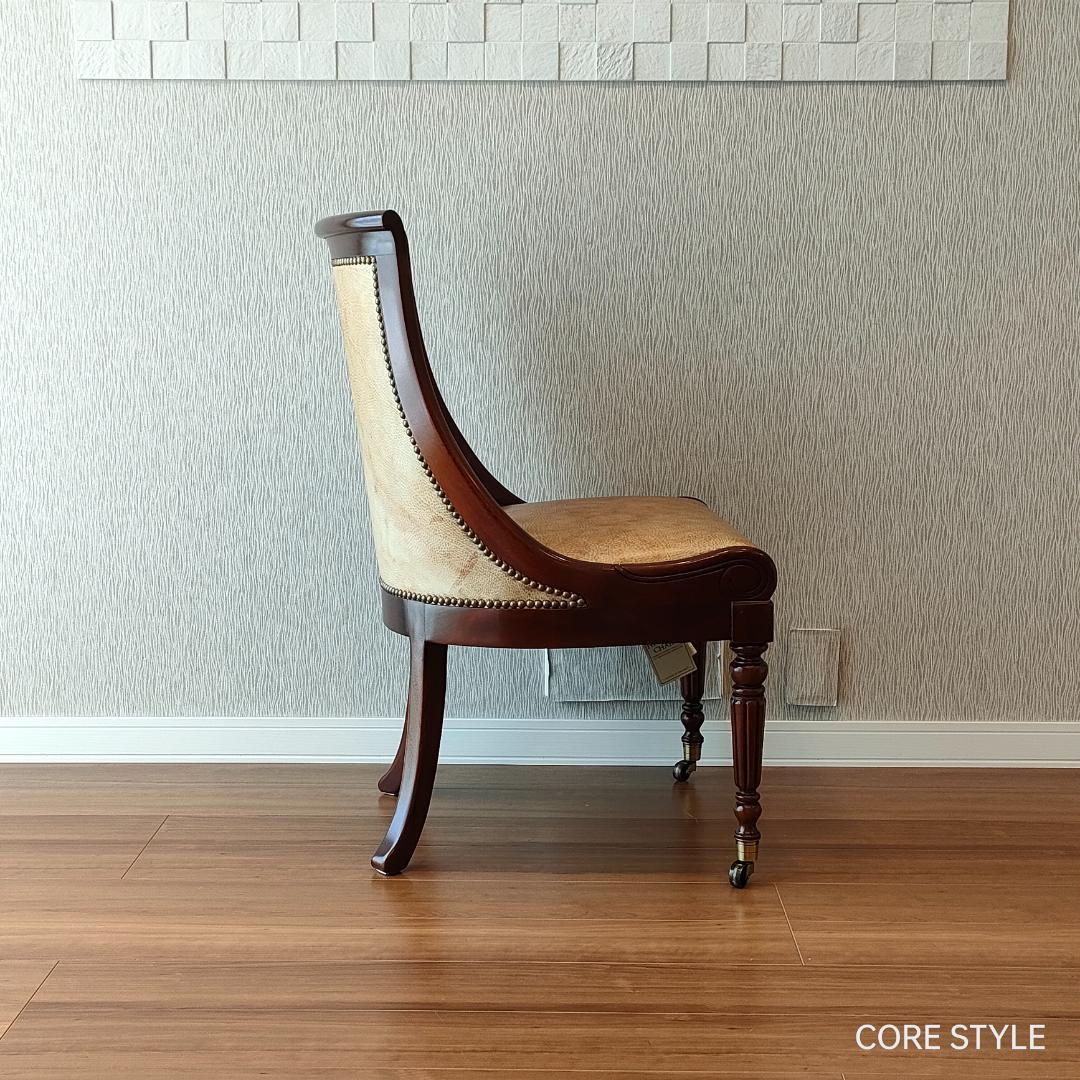 希少　ヒッコリーチェア　キャスター付き　クラシック家具　太鼓鋲①