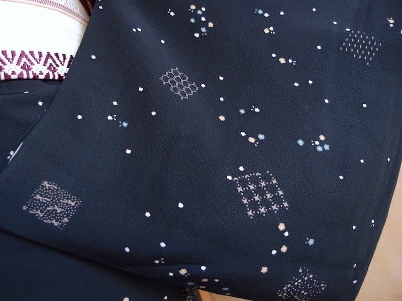 染め小紋（小花、古典文）裄66 正絹