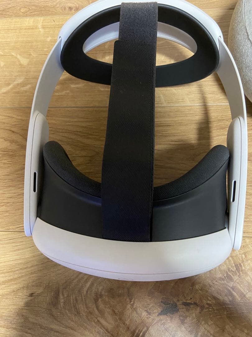 美品  quest 3 128gb エリートストラップ ケース付き