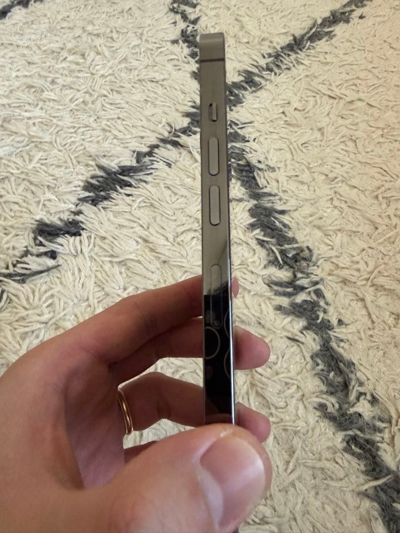 美品　最終値下げ　Apple iPhone 13 Pro 512GB 本体のみ