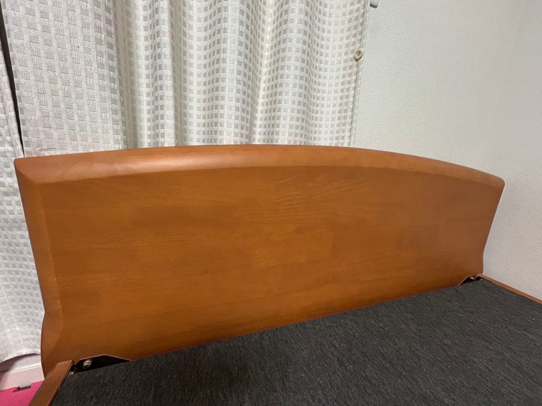 アクタス　ベットフレーム　クイーン