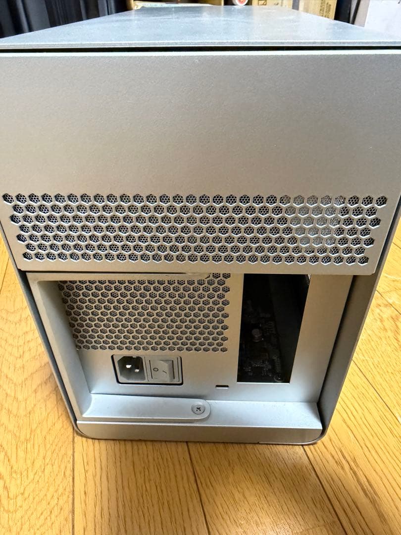 Razer coreX 外付けGPUボックス