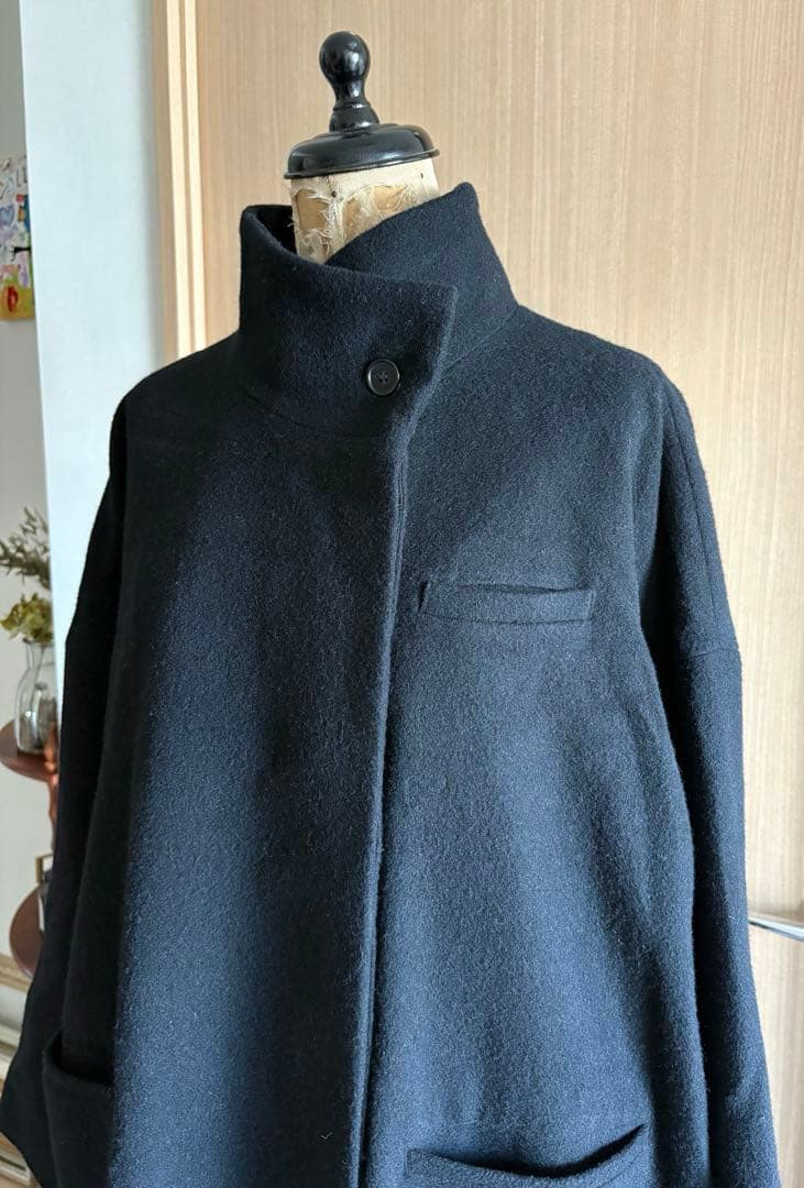 mizuiro ind 黒のウールコート スタンドカラー