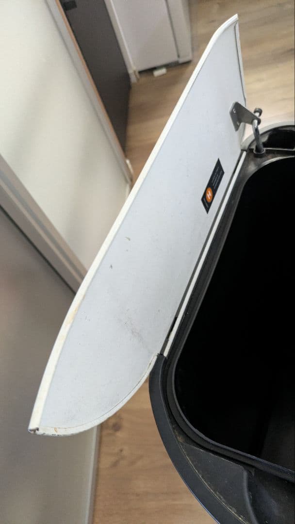 シンプルヒューマン ペダル式ごみ箱 ホワイト 30Ｌ　　2個セット