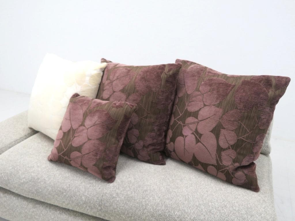 展示品　アルフレックス　ガーレ　35万　フェザー　羽毛　クッション　4点セット