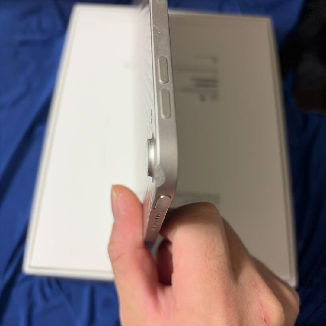 iPad Air 13インチ (M3) Wi-Fi 128GB シルバー