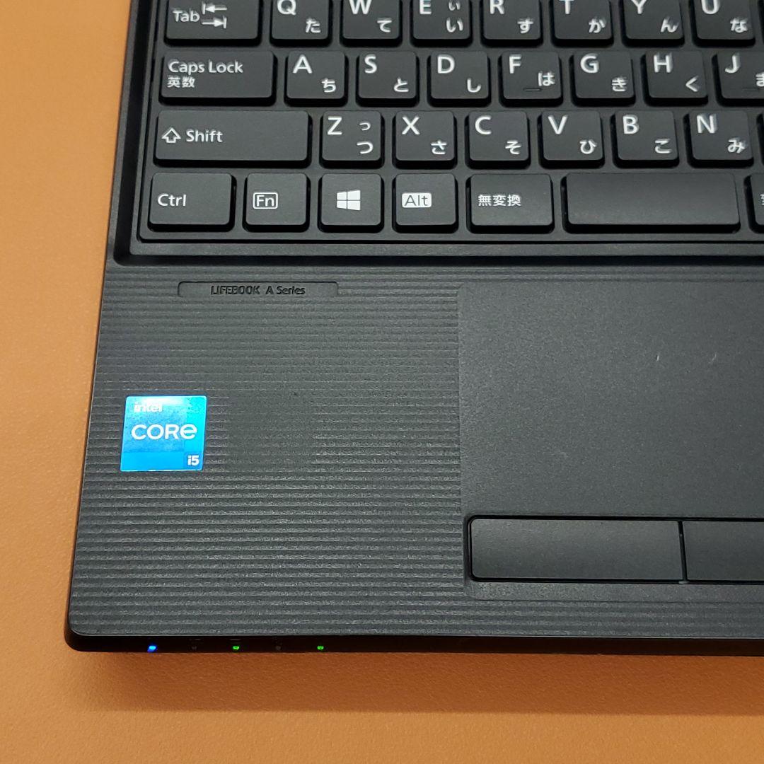 【商品番号1869】富士通　15.6型ノートパソコン　2022年製