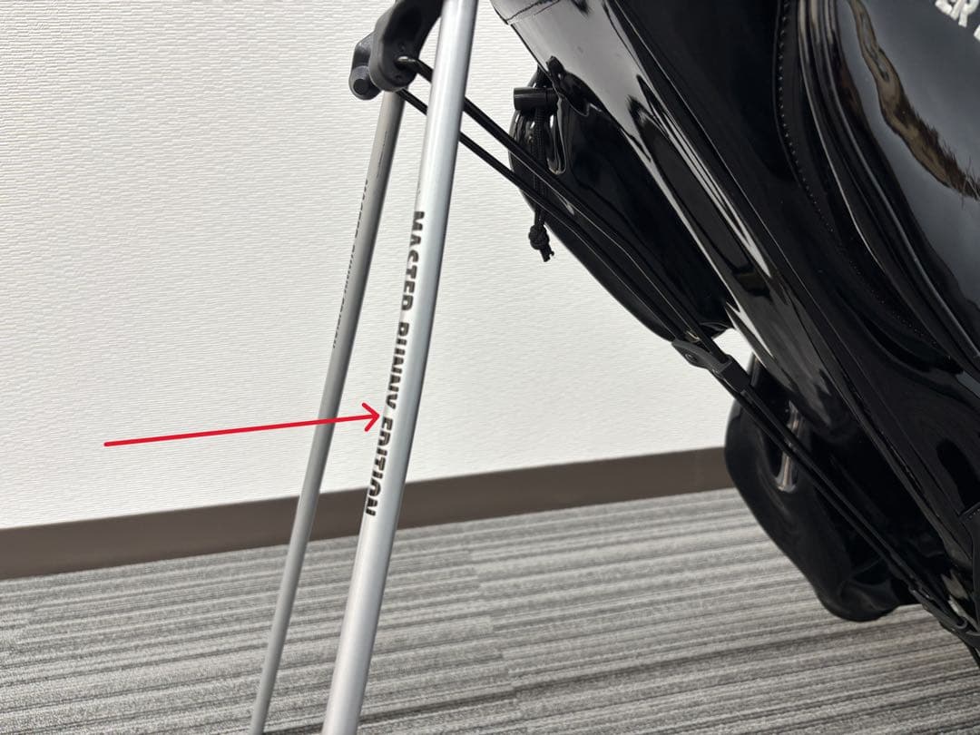 MASTER BUNNY EDITION スタンド式キャディバッグ