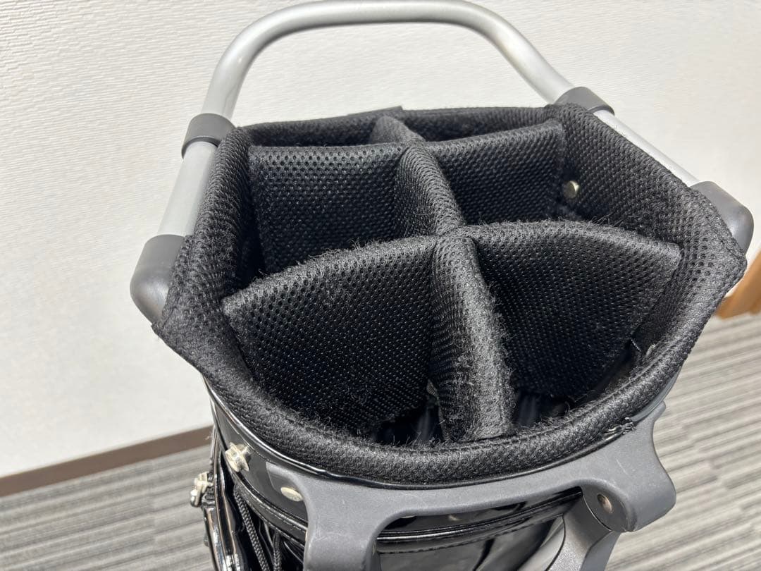 MASTER BUNNY EDITION スタンド式キャディバッグ