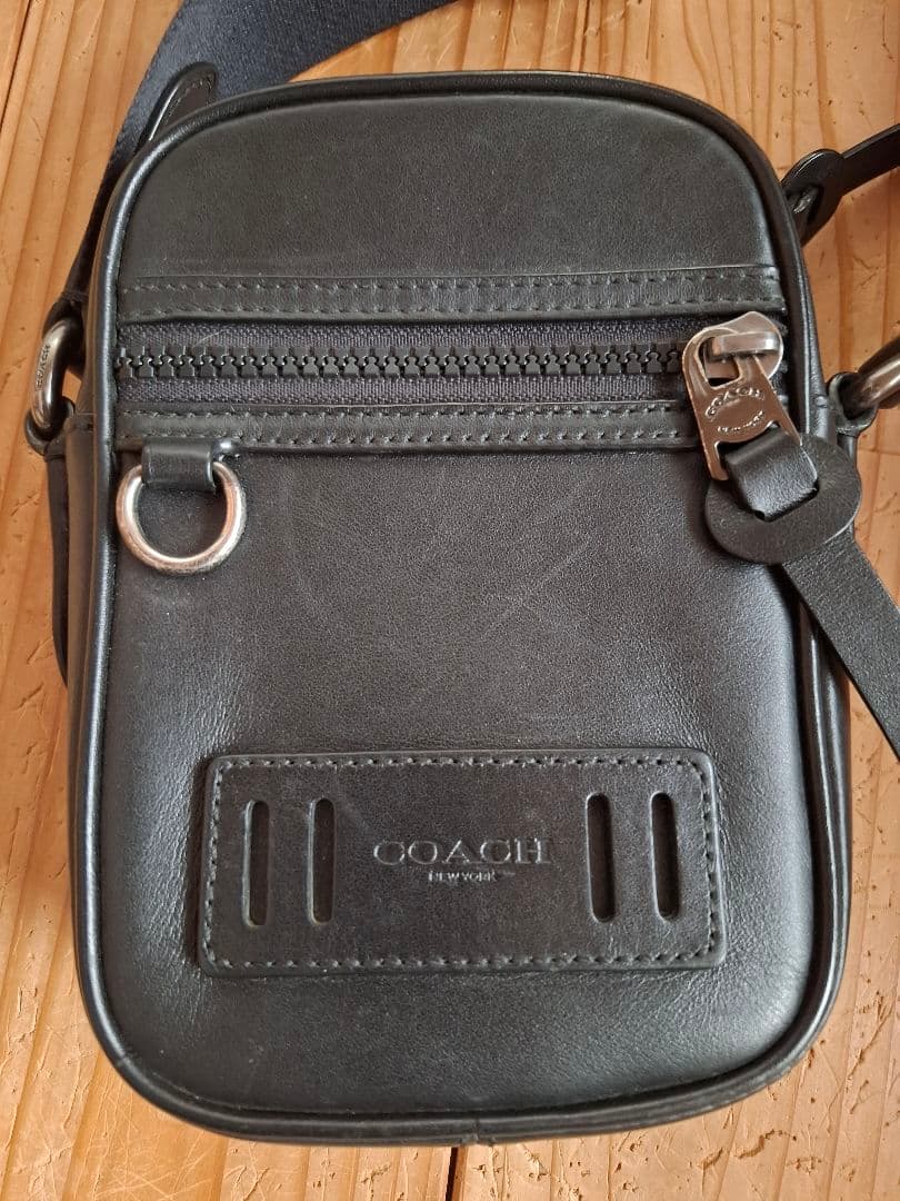 COACHテレインクロス ボディバッグ F72963 レザー 黒ショルダーバッグ
