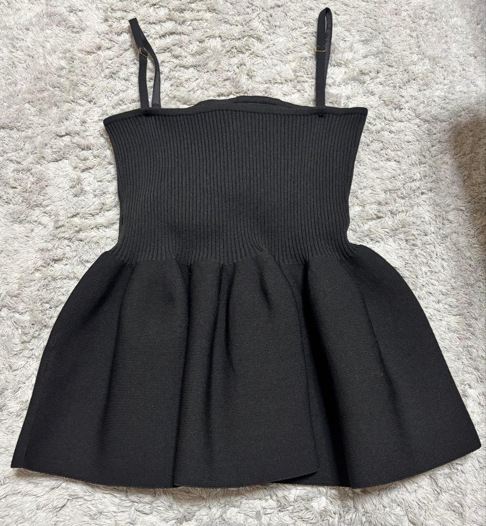 アニュアンス　anuans ペプラムトップス