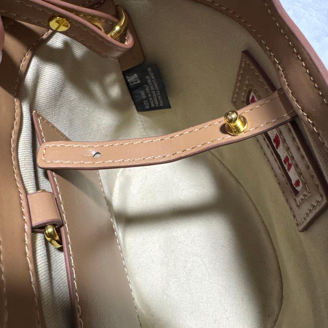 MARNI ロゴ入りかごバッグ　ライトブルー　美品