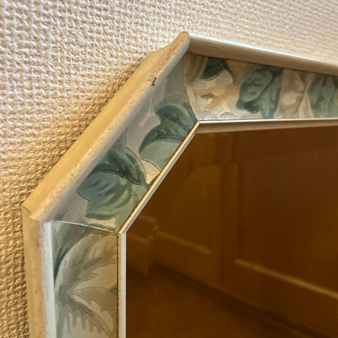 イタリア製壁掛け鏡　アンティークウォールミラー