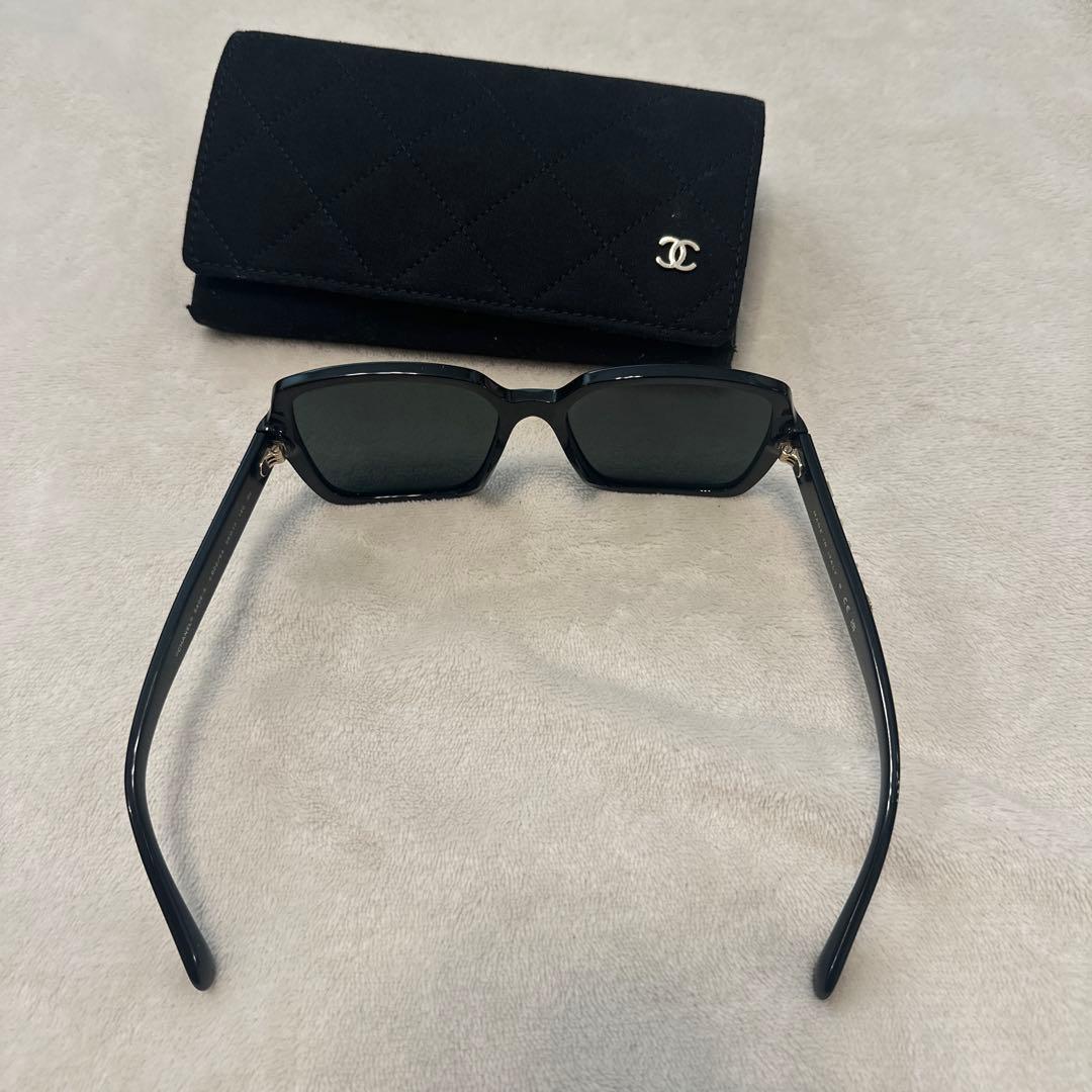 CHANEL シャネル　ブラック　スクエアサングラス サングラス