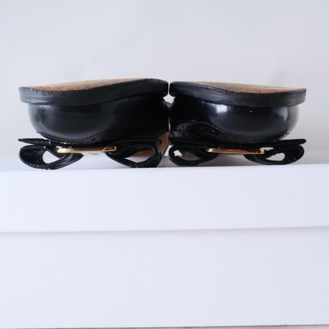 フェラガモヴァラリボンフラットパンプス