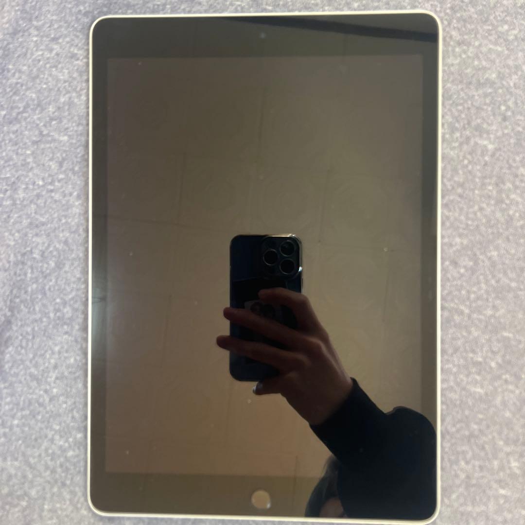 Apple ipad 第9世代　本体 64GB シルバー　wifi